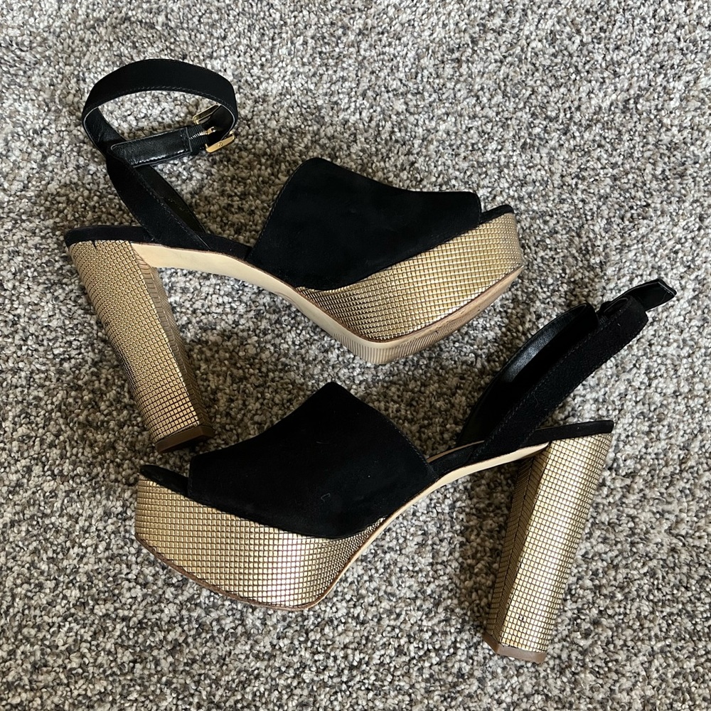 Michael Kors Gold Platform Heels, size 8